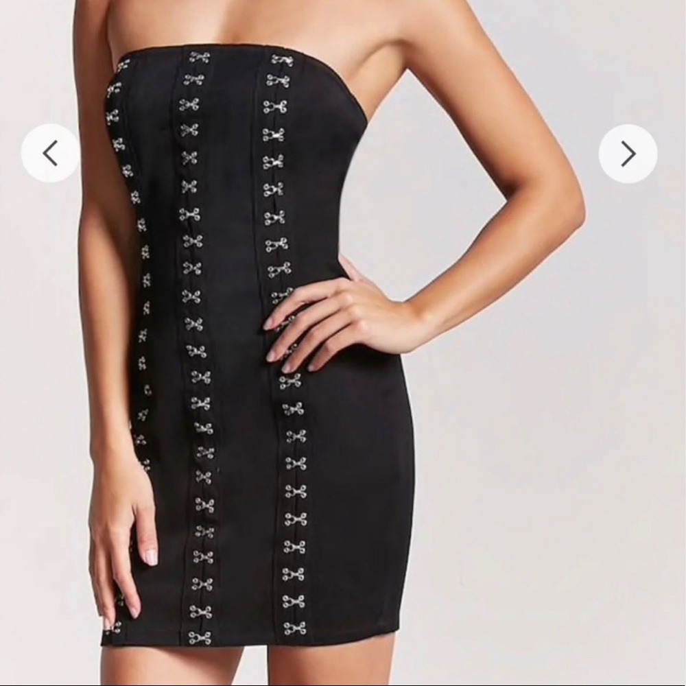 Black Strapless Dress
